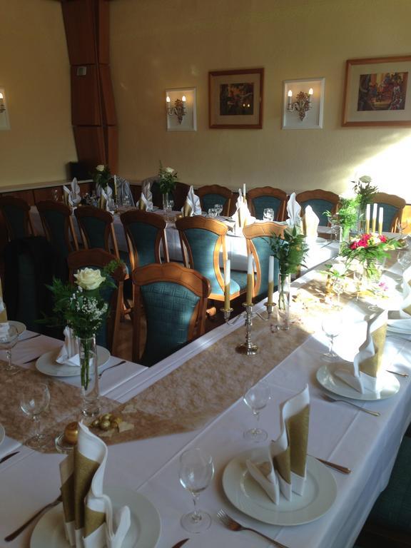 Hotel Am Schlossberg 지겐루크 외부 사진